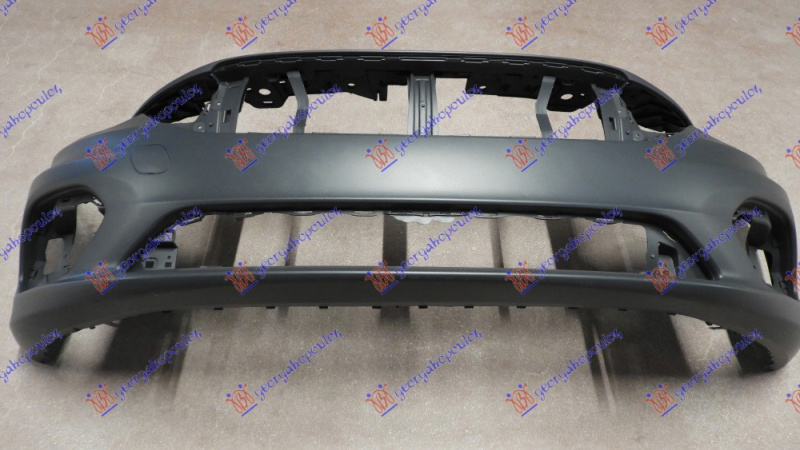 Prednji branik grundiran sedan